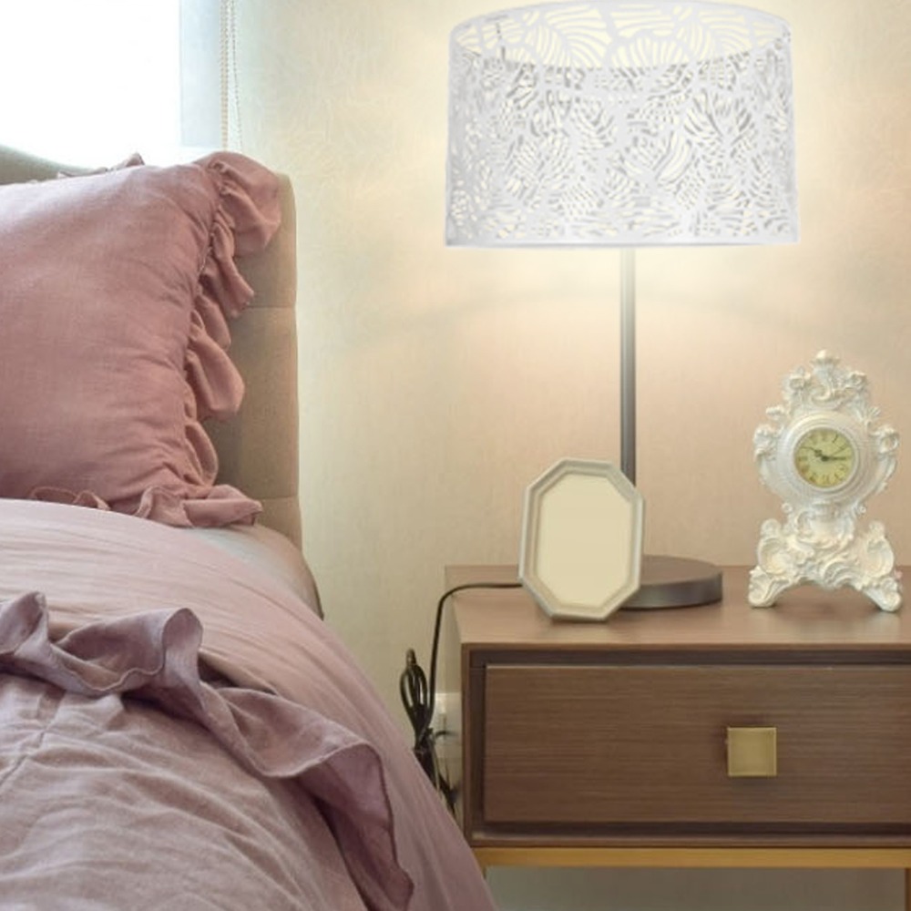 โคมไฟเหล็กแบบเรียบง่าย รูปแบบเ - Geometric Lamp Shade บทวิจารณ์และราคา