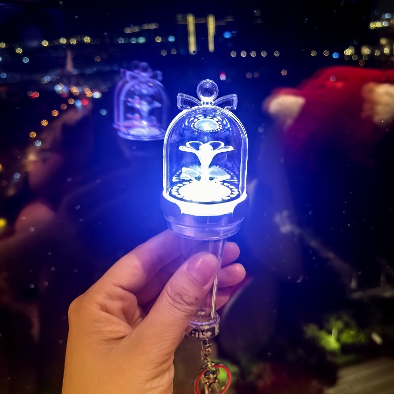แท่งไฟคอนเสิร์ตพกพา ILLITed รุ - Decor Lighting Fans บทวิจารณ์และราคา